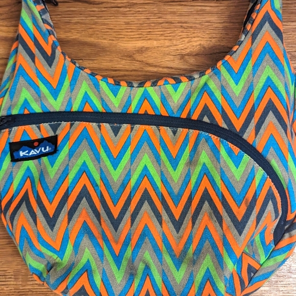 Kavu  Crossbody 100% Cotton Adjustable Straps - Picture 6 of 7